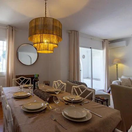 Marina De Casares House Holiday home *