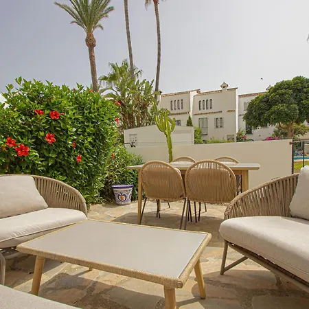 Marina De Casares House Holiday home *